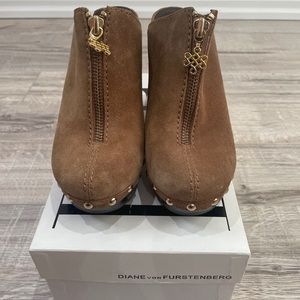 DVF brown suede clog shoes.